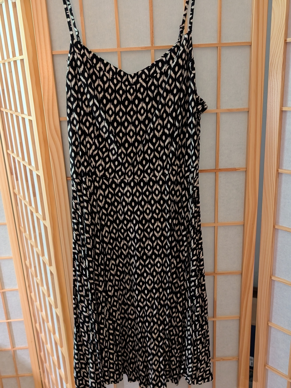 Old Navy Fit And Flare Cami Black And White Ikat Knee Length Dress Medium